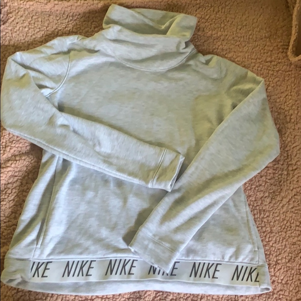 Nike cropped hoodie